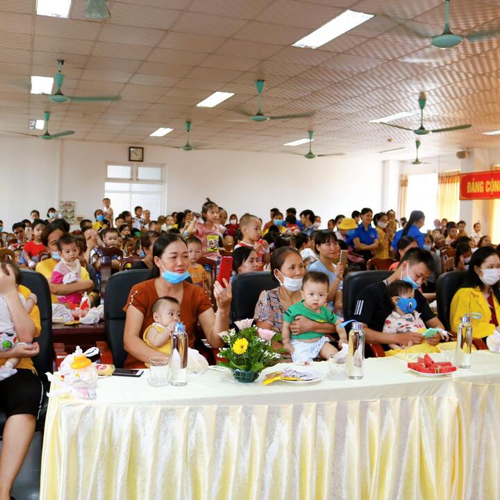 Tổ chức vui tết trung thu cho các cháu thiếu nhi